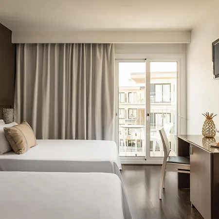 Hotel Mariner 4*