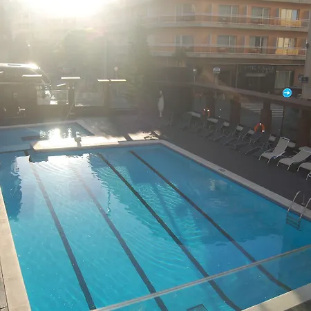 ホテル The Place Mariner By Alegria Adults Only 4*