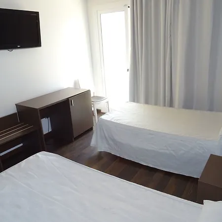 Hotel Mariner 4*